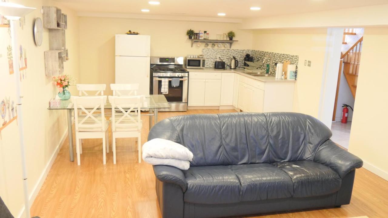 טורונטו Richview Gardens Apartment מראה חיצוני תמונה