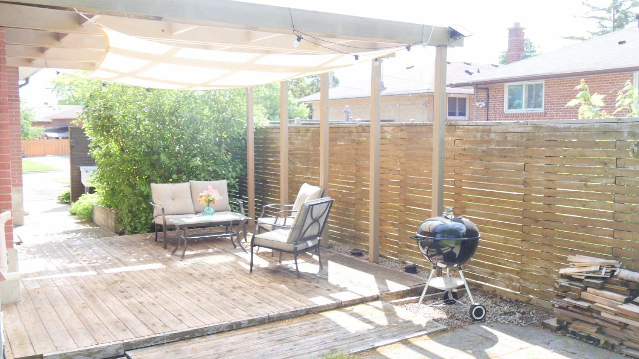 טורונטו Richview Gardens Apartment מראה חיצוני תמונה